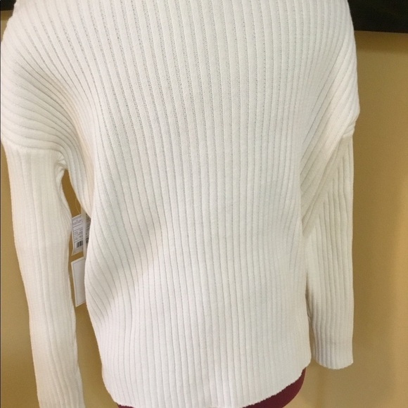 1.State Fringe Sweater NWT - Picture 5 of 9